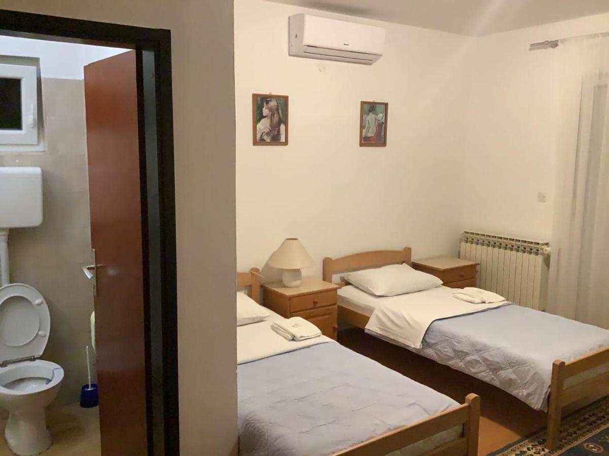 Aparthotel Sobe Pipic Široki Brijeg Exterior foto